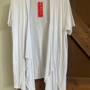 Short sleeve ruffle over sweater